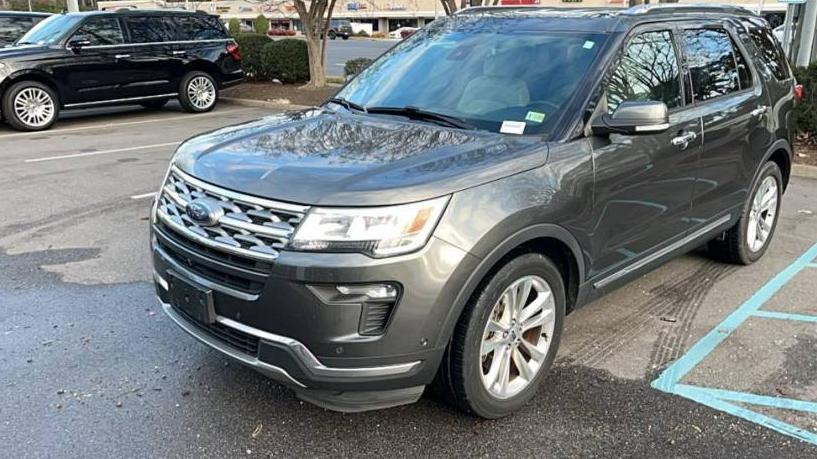 FORD EXPLORER 2018 1FM5K7F81JGA51372 image