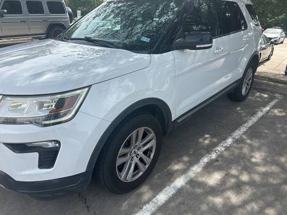 FORD EXPLORER 2018 1FM5K8D86JGC15563 image