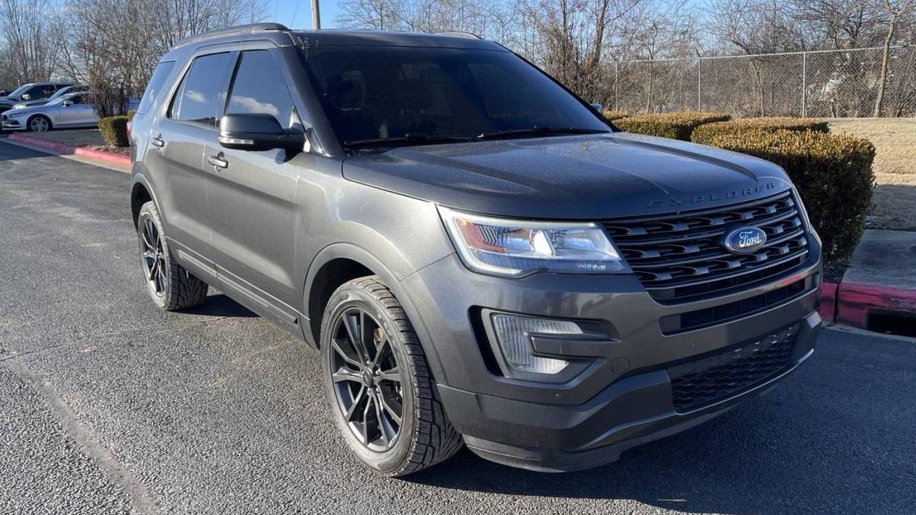 FORD EXPLORER 2017 1FM5K8D88HGD78337 image