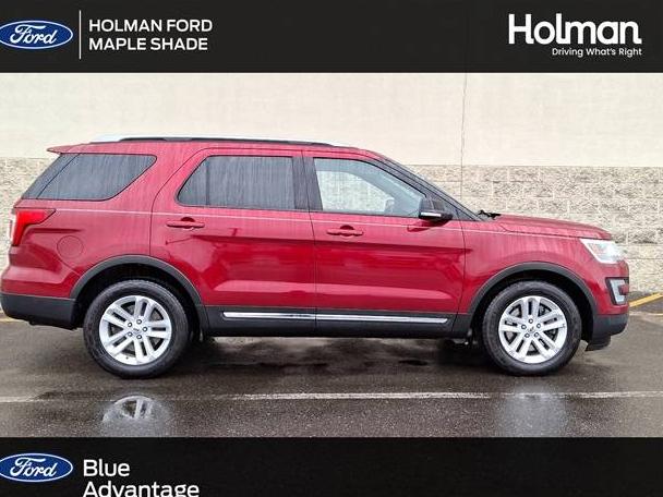 FORD EXPLORER 2017 1FM5K7D8XHGE20002 image