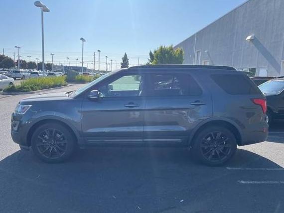 FORD EXPLORER 2017 1FM5K7D86HGD43189 image