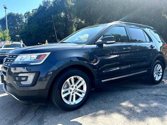 FORD EXPLORER 2017 1FM5K7D81HGD91196 image