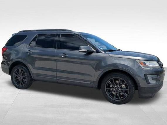 FORD EXPLORER 2017 1FM5K7D88HGC82976 image FORD EXPLORER 2017 1FM5K7D88HGC82976 image