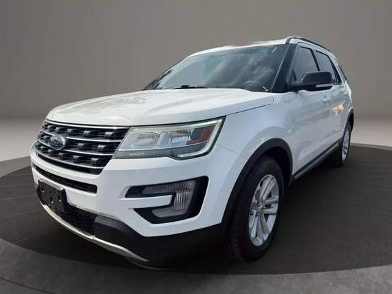 FORD EXPLORER 2017 1FM5K7D88HGB78407 image