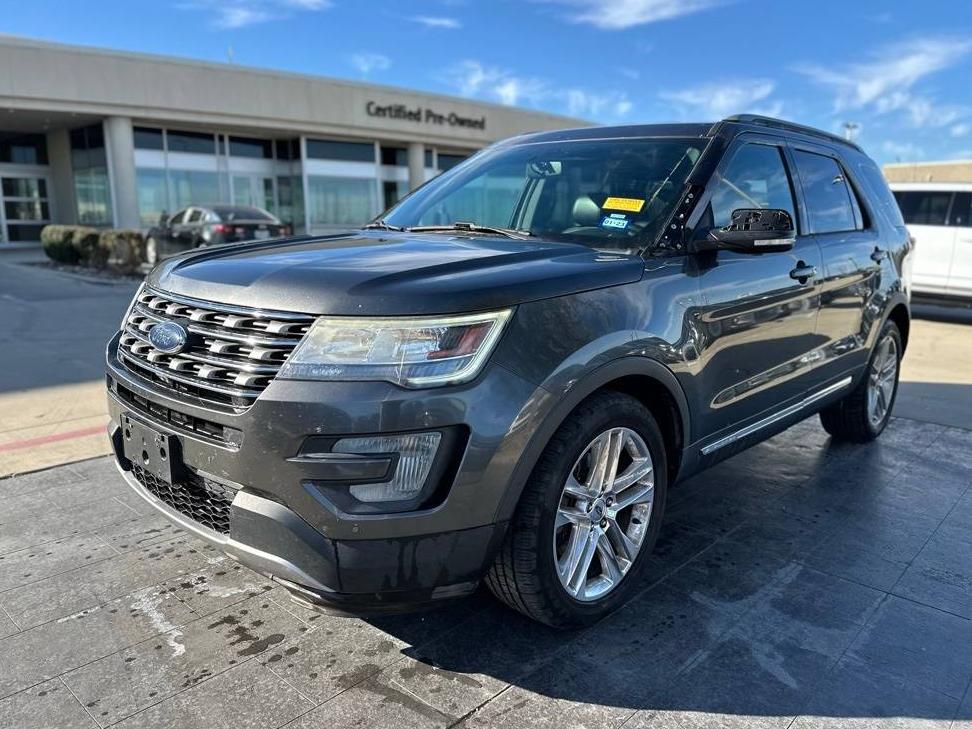 FORD EXPLORER 2017 1FM5K7D88HGC61982 image