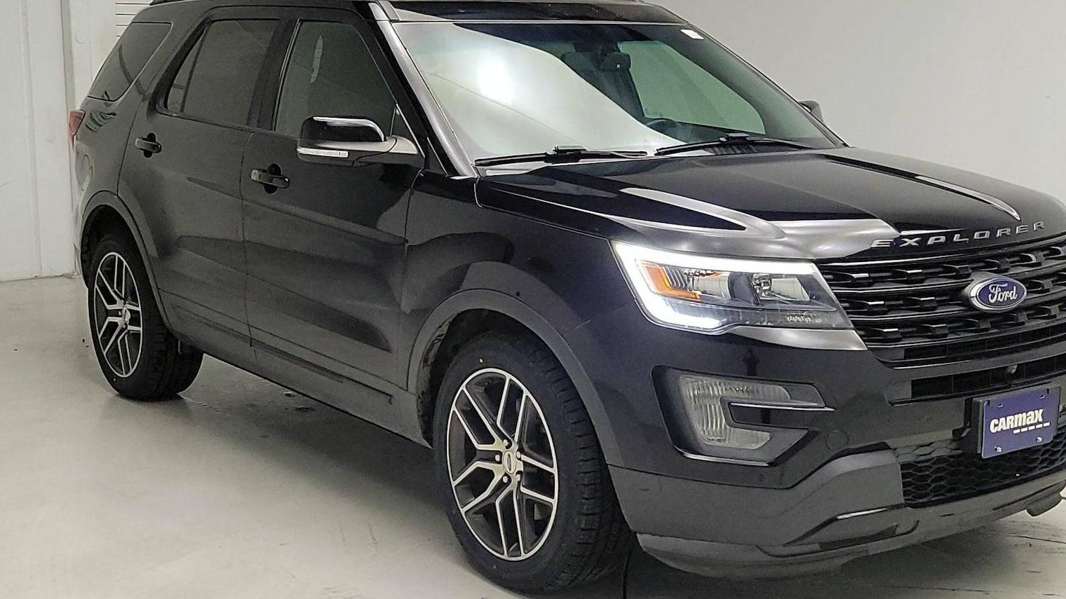 FORD EXPLORER 2017 1FM5K8GT1HGA12638 image