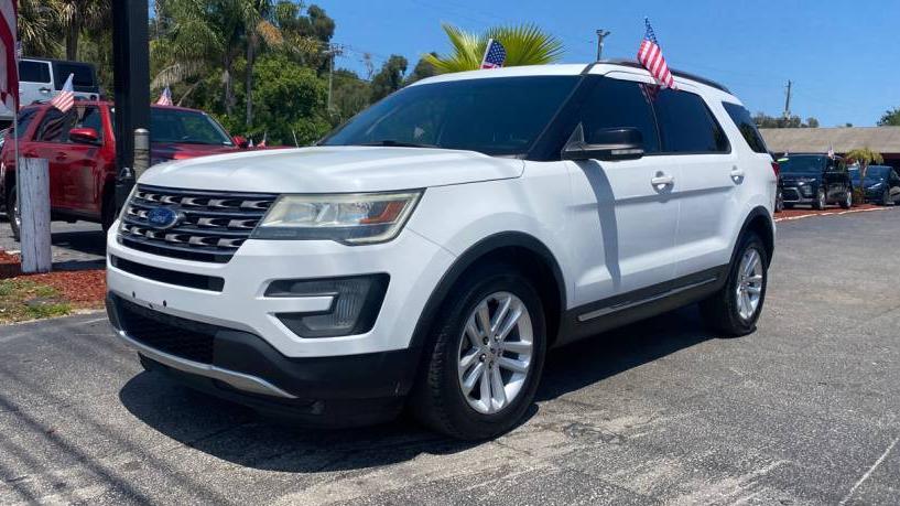 FORD EXPLORER 2017 1FM5K7D86HGB33837 image