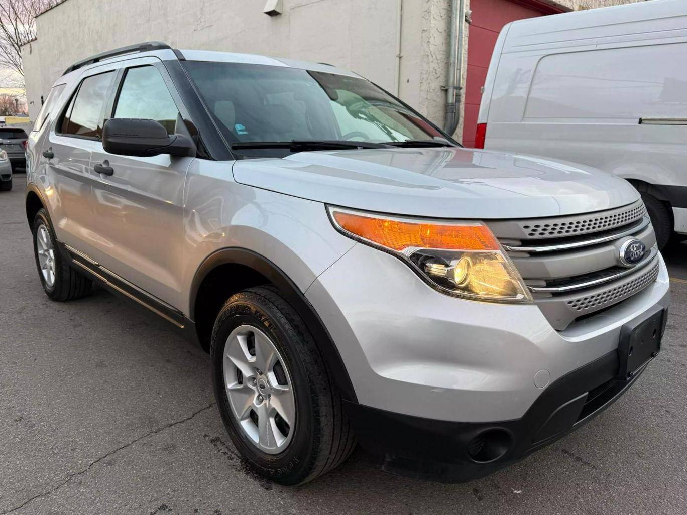 FORD EXPLORER 2013 1FM5K8B82DGA95655 image