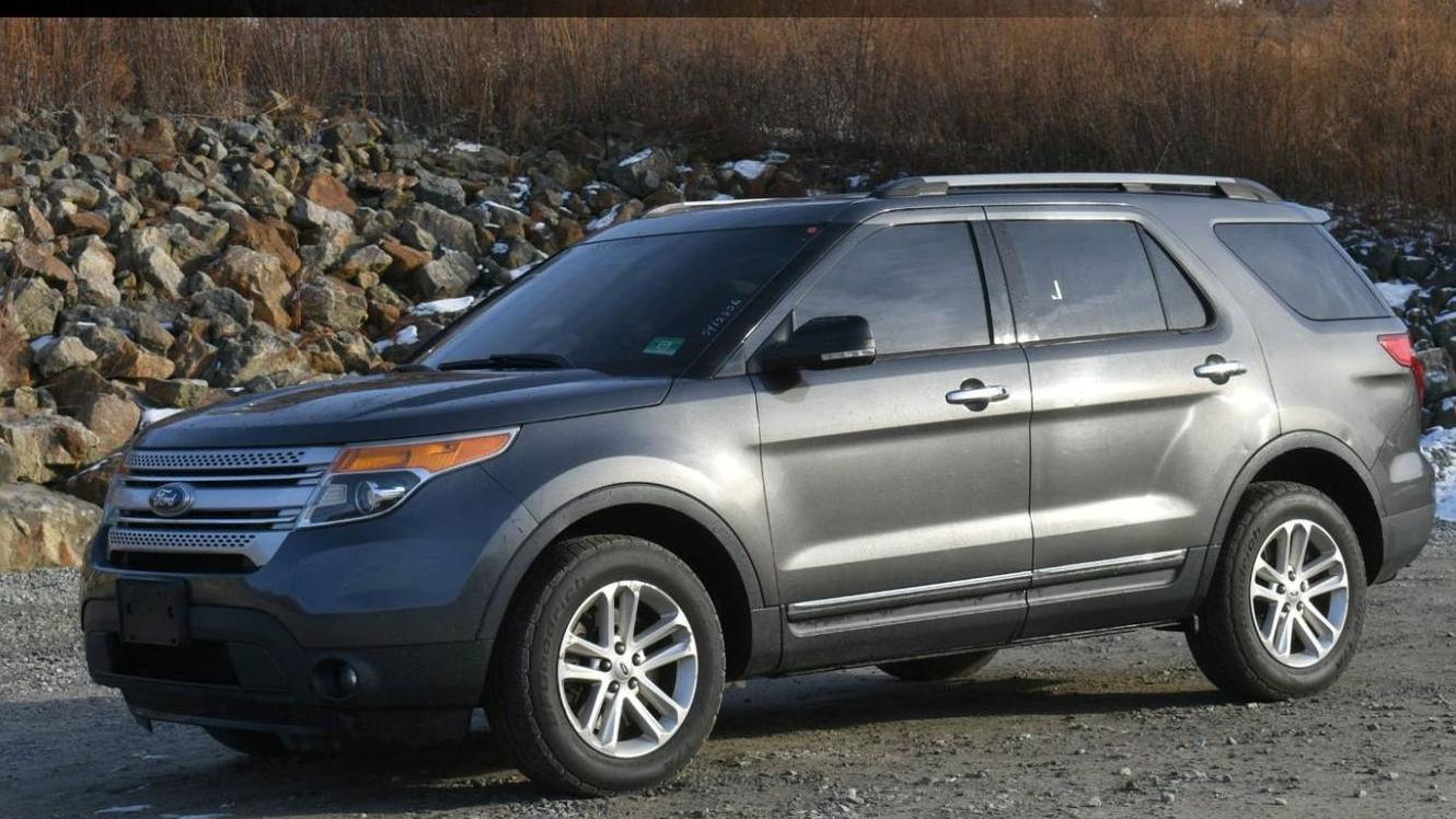 FORD EXPLORER 2015 1FM5K8D88FGA99323 image