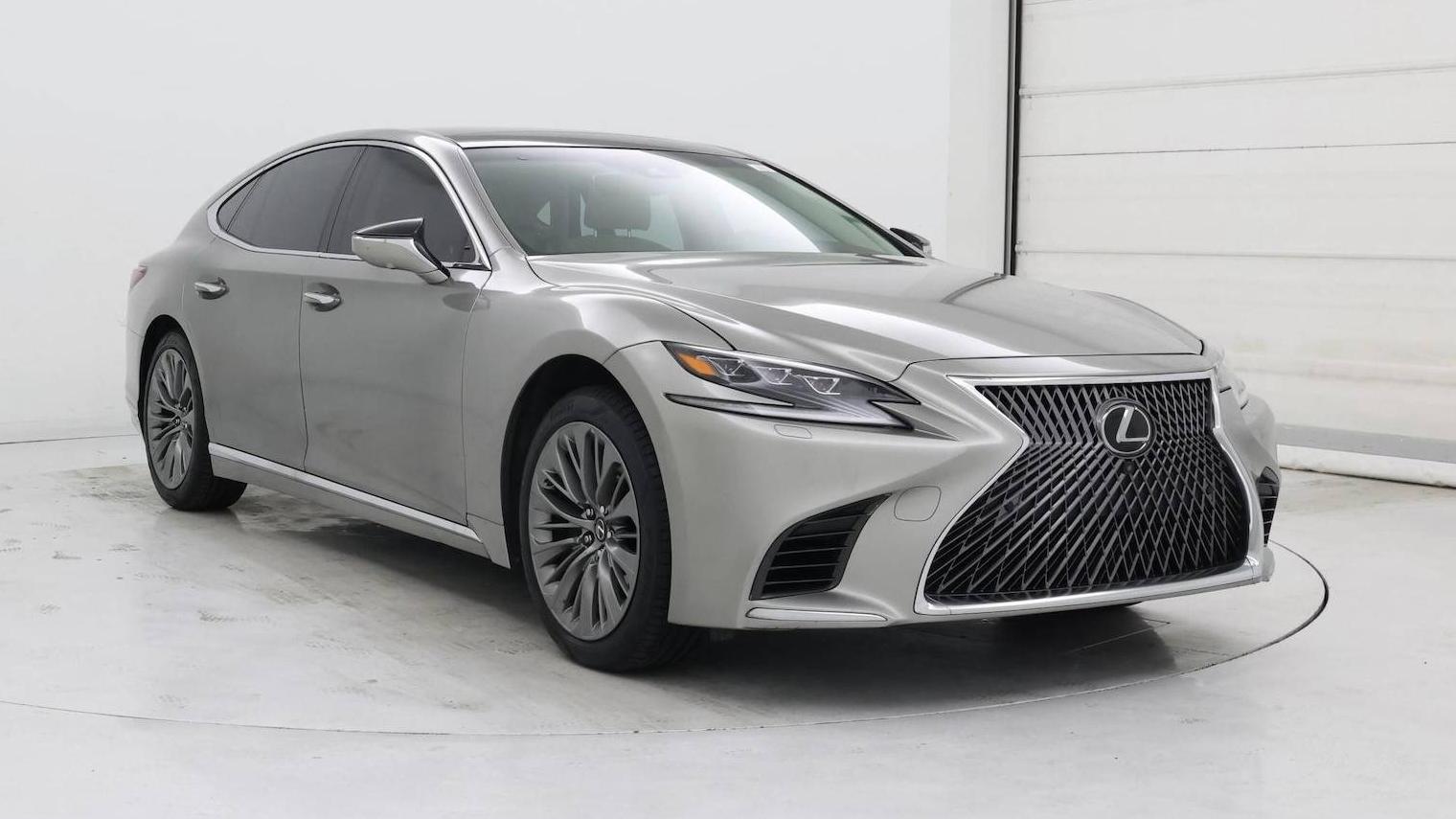 LEXUS LS 2018 JTHC5LFFXJ5004149 image