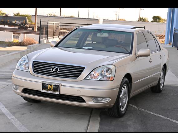 LEXUS LS 2002 JTHBN30F320058931 image LEXUS LS 2002 JTHBN30F320058931 image