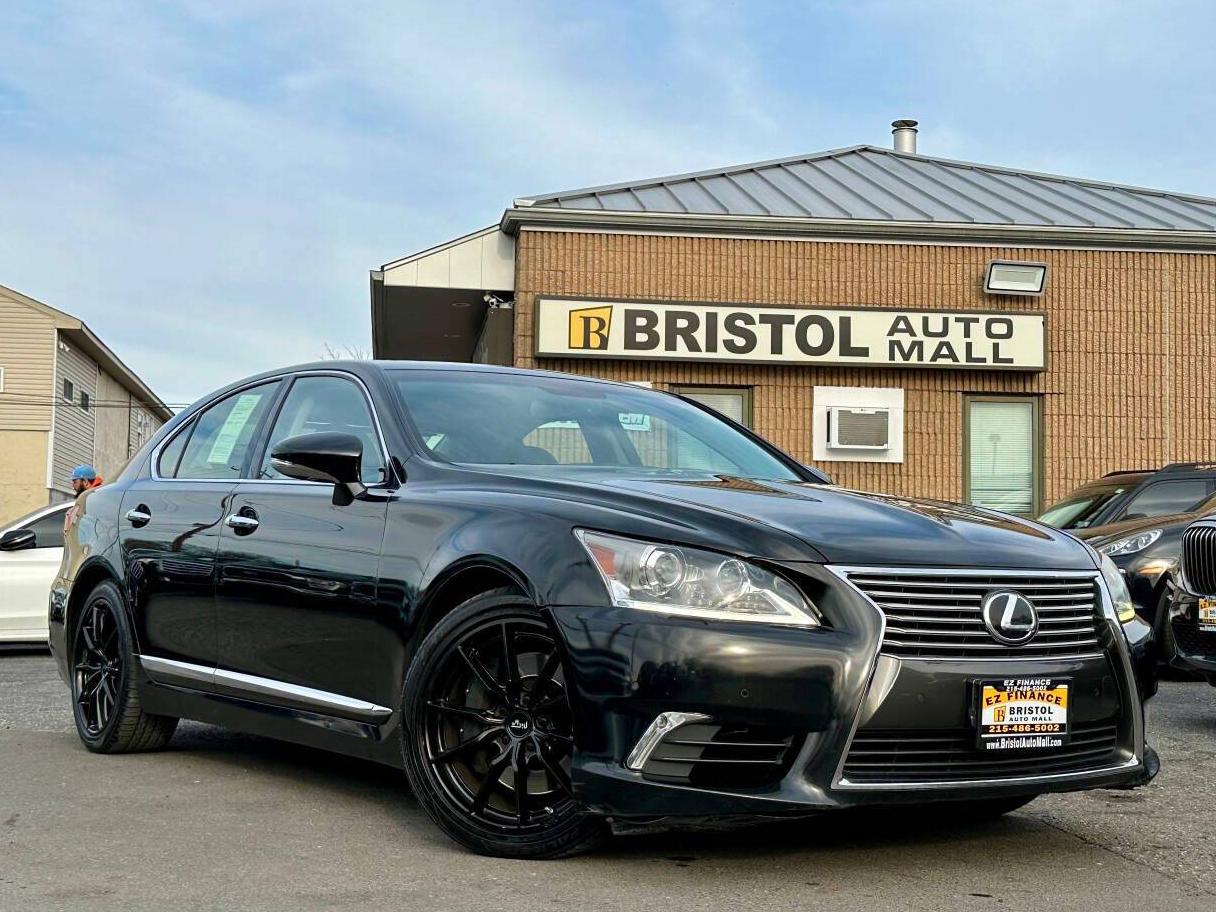 LEXUS LS 2013 JTHCL5EFXD5017751 image