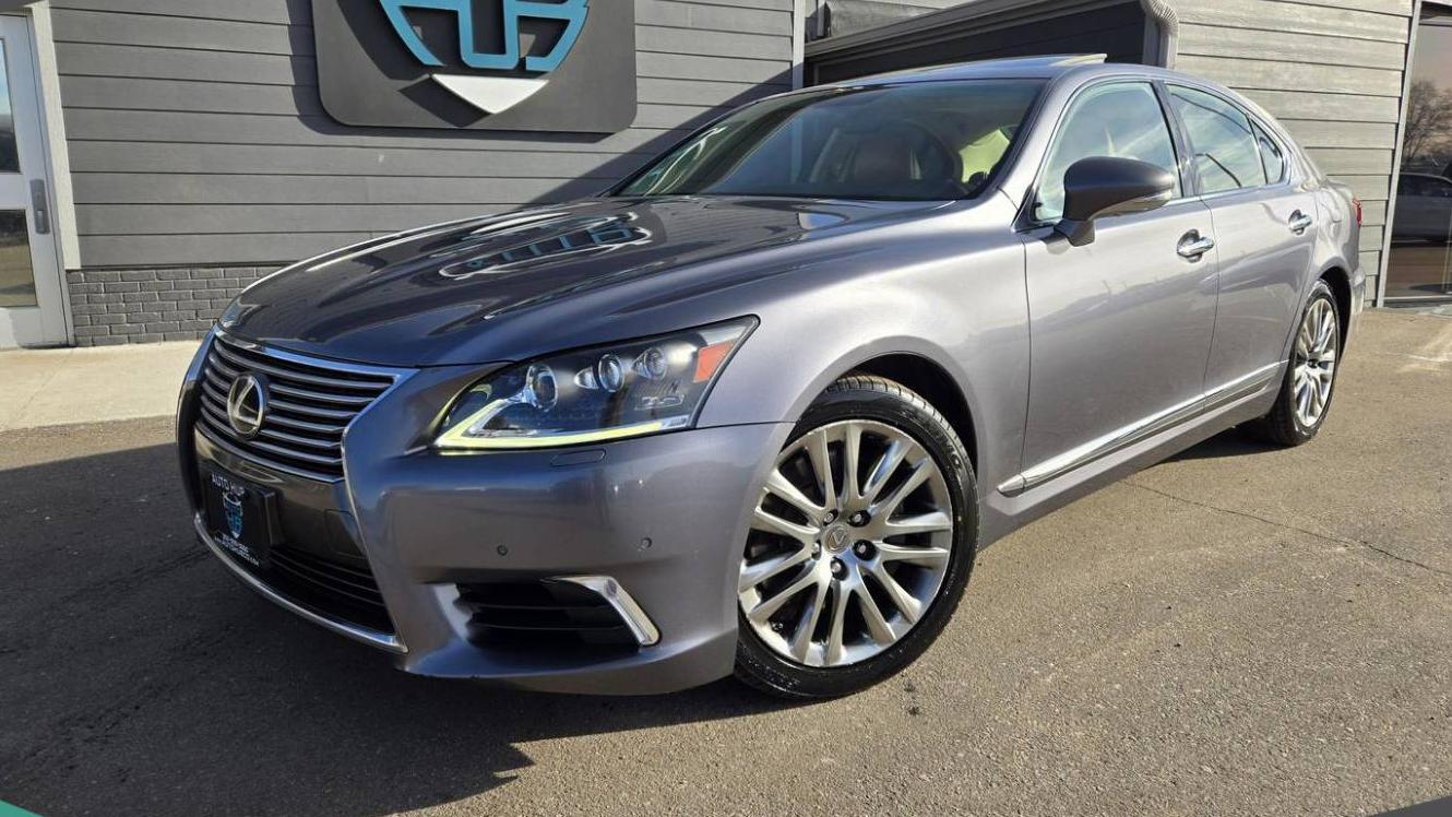 LEXUS LS 2013 JTHCL5EFXD5016163 image