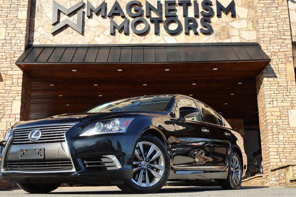 LEXUS LS 2015 JTHCL5EF6F5023971 image