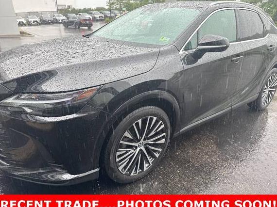 LEXUS RX 2023 2T2BBMCA9PC017647 image