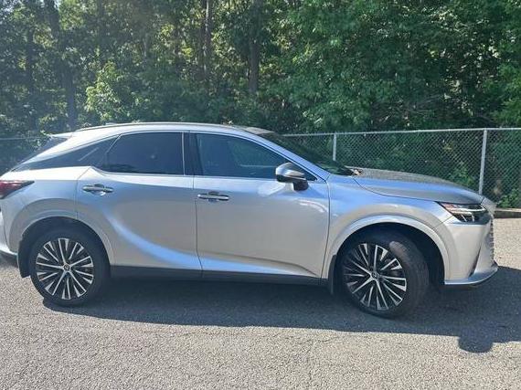 LEXUS RX 2023 2T2BAMCA3PC004301 image