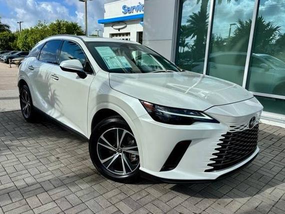 LEXUS RX 2023 JTJCHMAA6P2008622 image