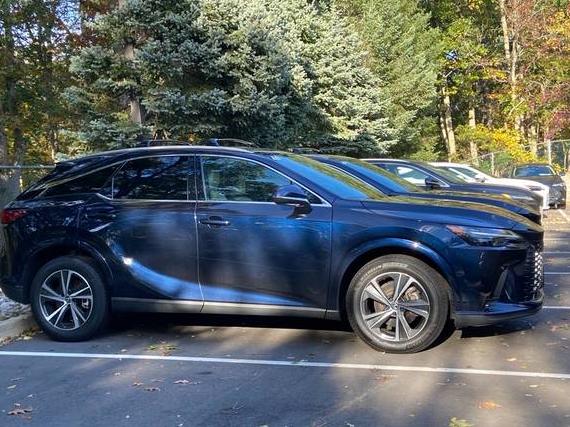 LEXUS RX 2024 2T2BAMCA9RC088479 image