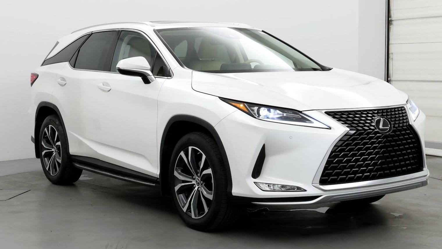 LEXUS RX 2022 JTJHZKEA8N2024190 image