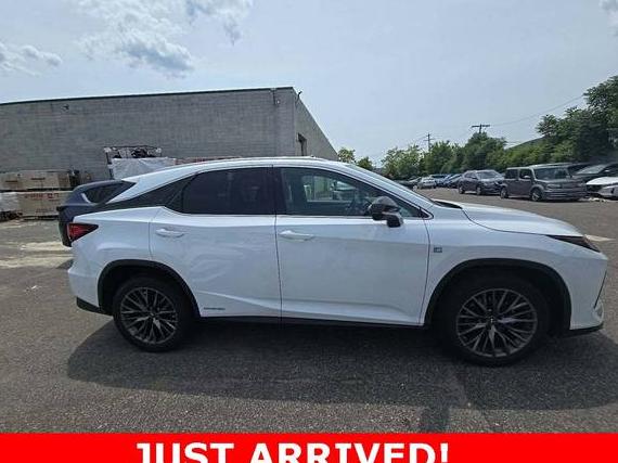 LEXUS RX 2022 2T2SGMDA2NC083583 image
