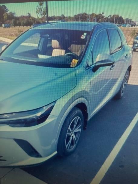 LEXUS RX 2025 JTJCHMAA8S2025026 image