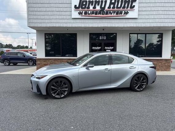 LEXUS IS 2023 JTHGZ1E22P5029001 image
