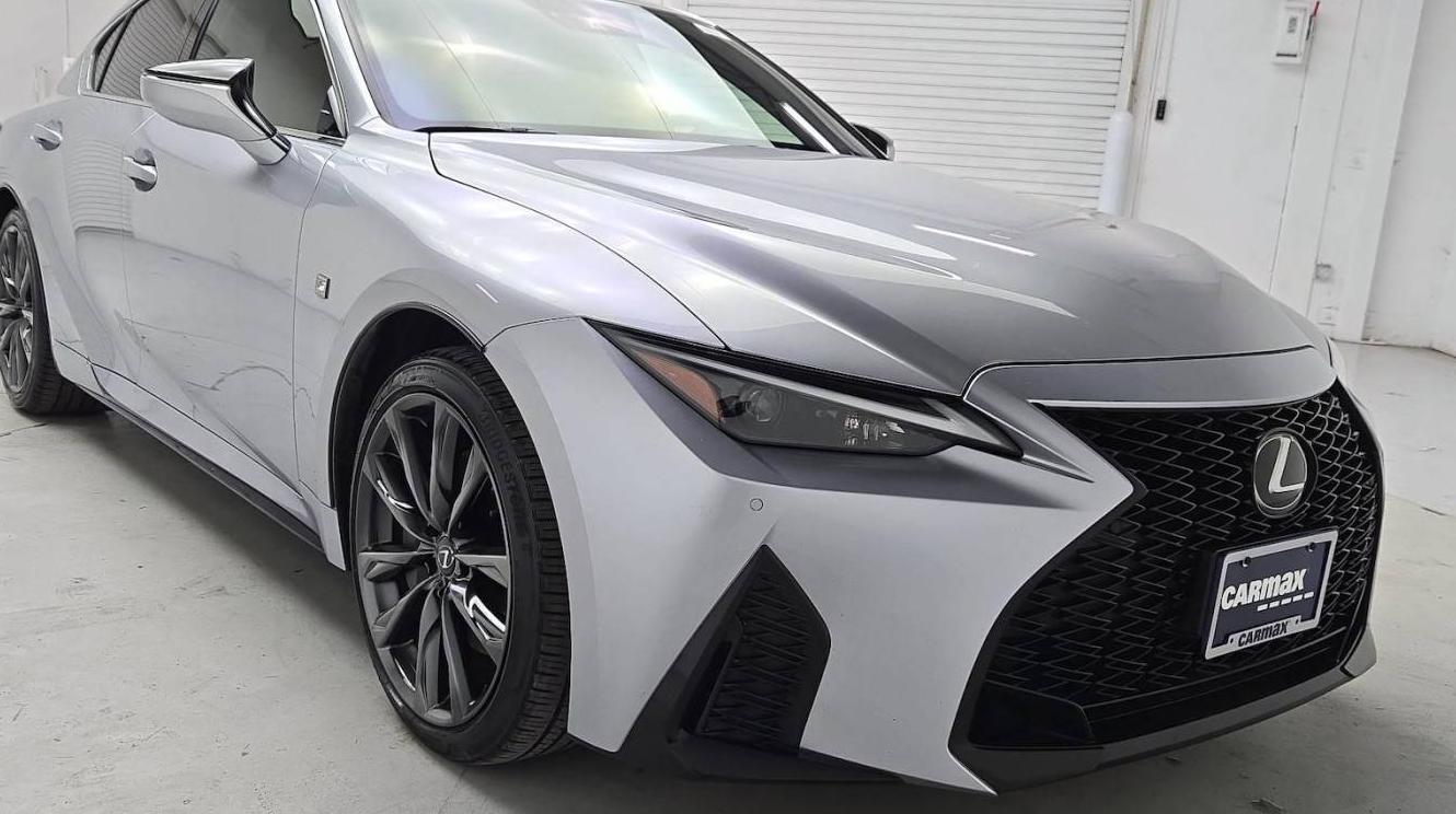 LEXUS IS 2023 JTHGZ1E2XP5027996 image