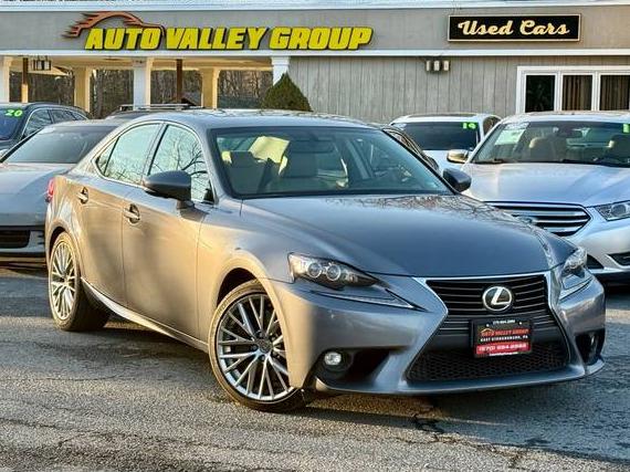 LEXUS IS 2016 JTHCM1D29G5008130 image LEXUS IS 2016 JTHCM1D29G5008130 image