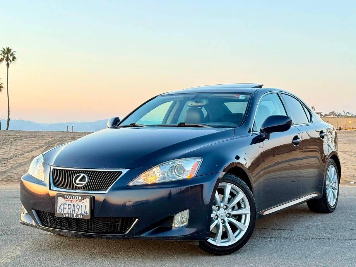 LEXUS IS 2008 JTHBK262485084778 image