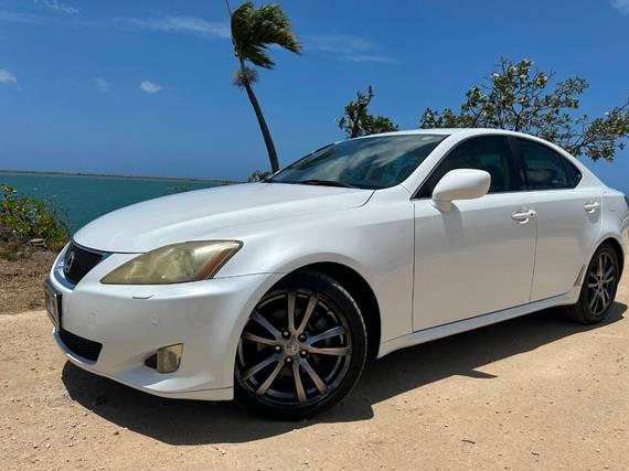 LEXUS IS 2008 JTHBK262X85068990 image