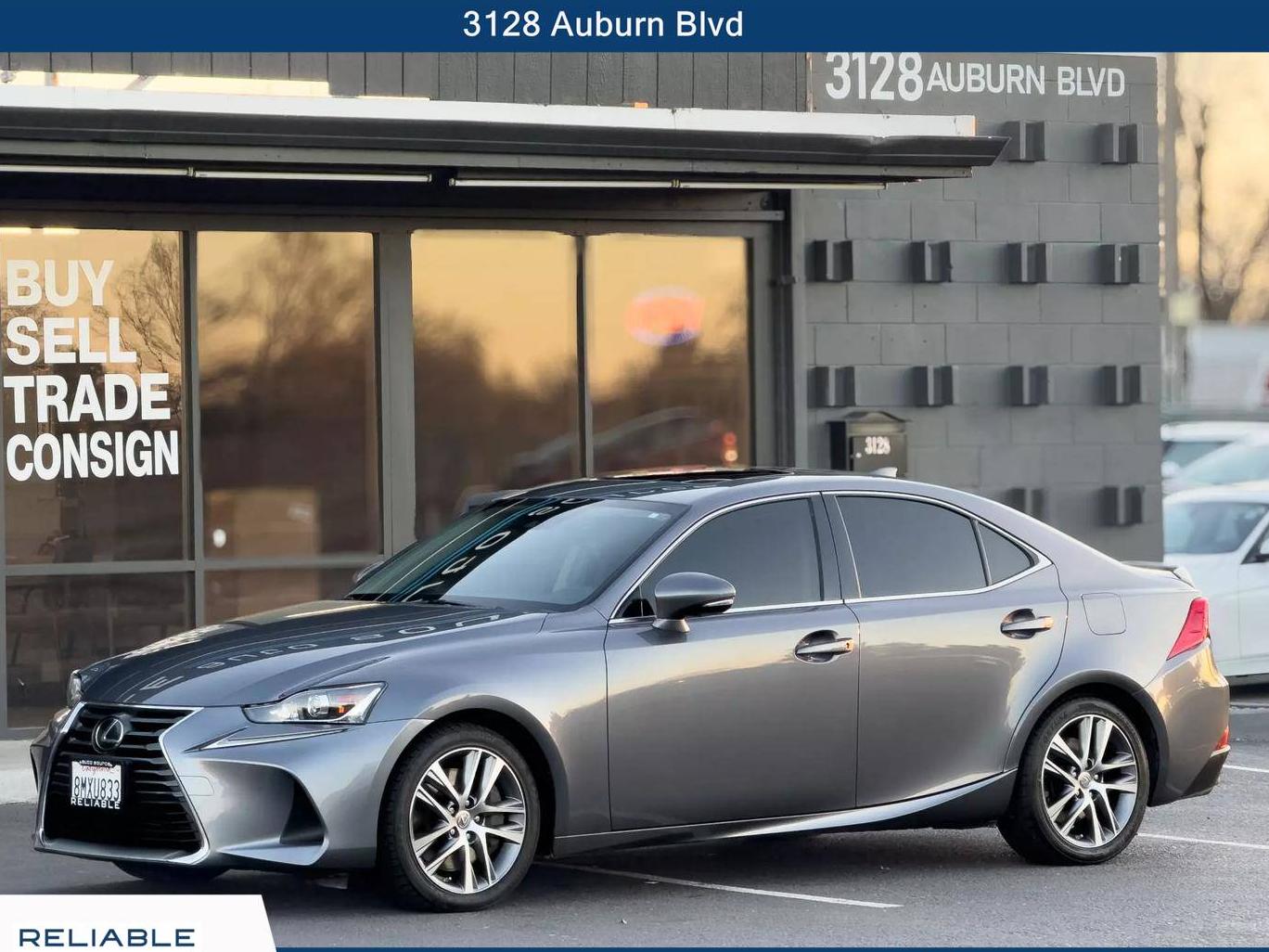 LEXUS IS 2019 JTHBA1D20K5090486 image