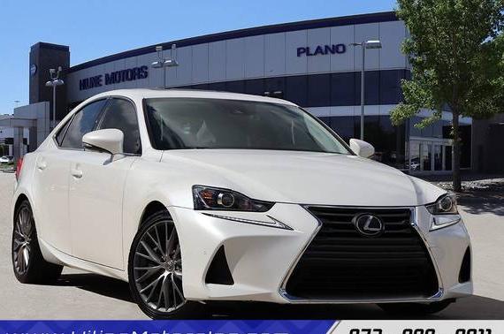 LEXUS IS 2018 JTHC81D20J5029718 image LEXUS IS 2018 JTHC81D20J5029718 image