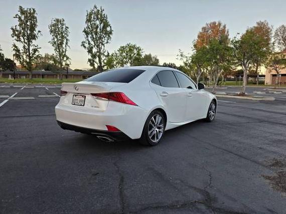 LEXUS IS 2018 JTHBA1D2XJ5080966 image LEXUS IS 2018 JTHBA1D2XJ5080966 image