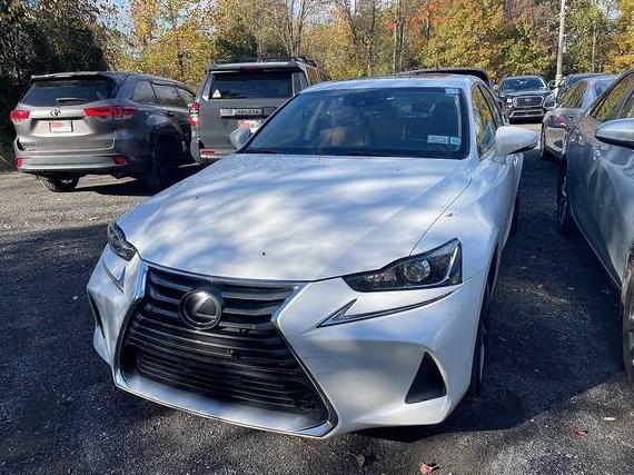 LEXUS IS 2018 JTHC81D26J5032607 image LEXUS IS 2018 JTHC81D26J5032607 image
