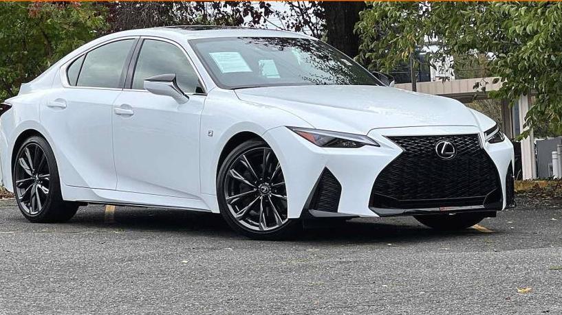 LEXUS IS 2021 JTHGZ1B23M5042632 image