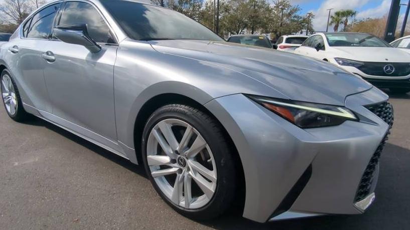 LEXUS IS 2021 JTHCA1D25M5116040 image