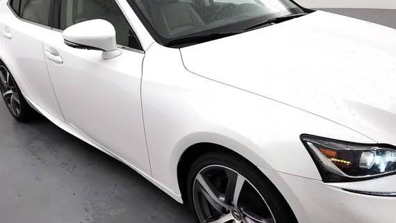LEXUS IS 2017 JTHCM1D23H5022185 image
