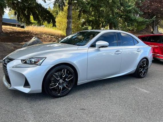 LEXUS IS 2017 JTHBA1D20H5049607 image LEXUS IS 2017 JTHBA1D20H5049607 image