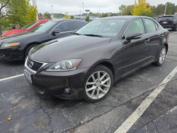 LEXUS IS 2012 JTHCF5C22C2035880 image