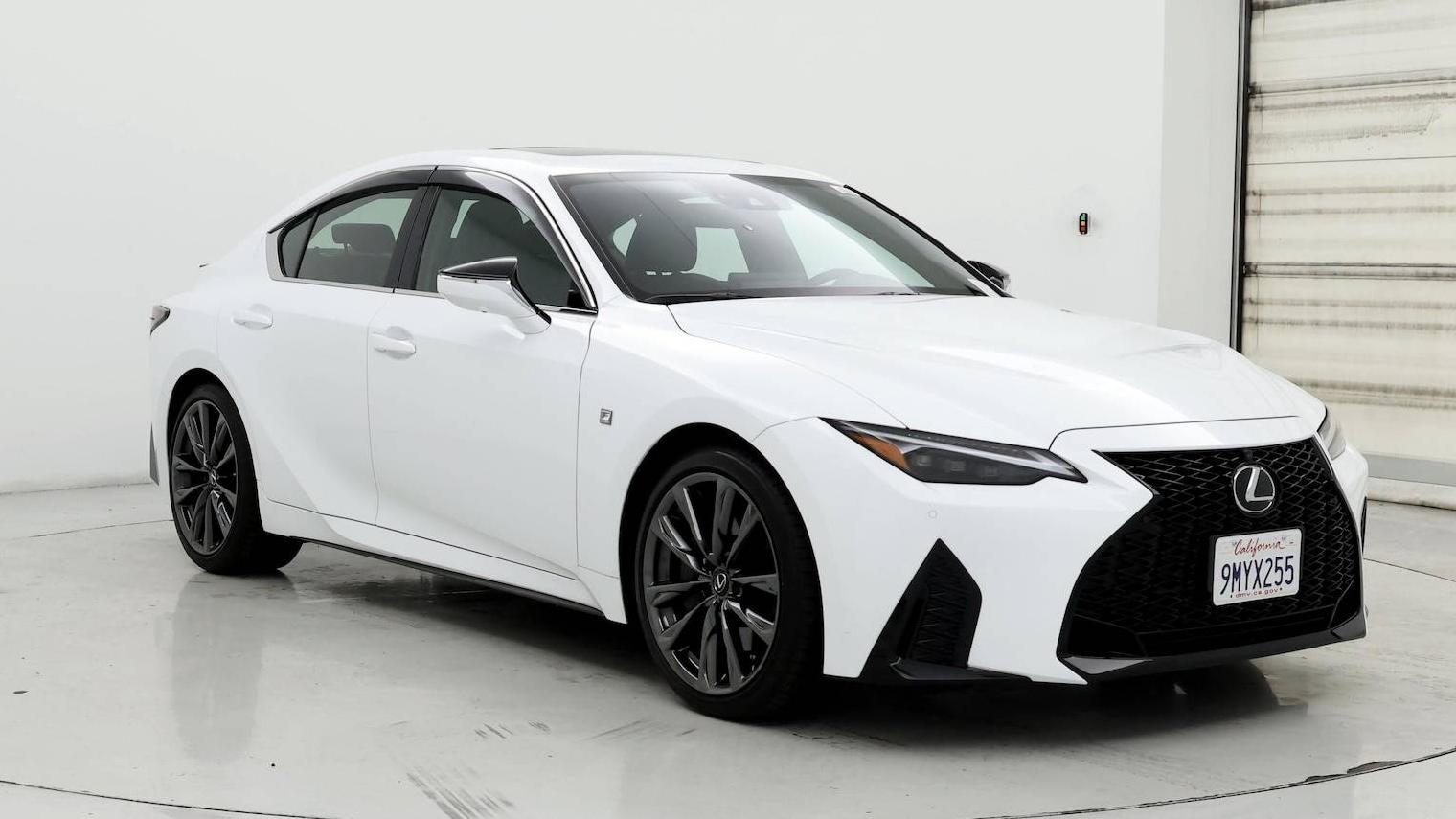 LEXUS IS 2024 JTHGZ1B24R5074495 image