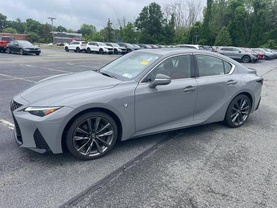 LEXUS IS 2024 JTHGZ1E27R5037064 image