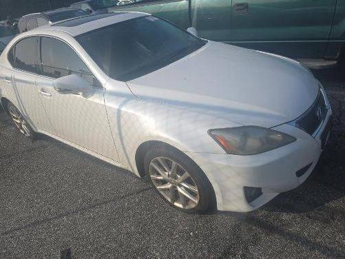 LEXUS IS 2011 JTHCF5C2XB5052035 image