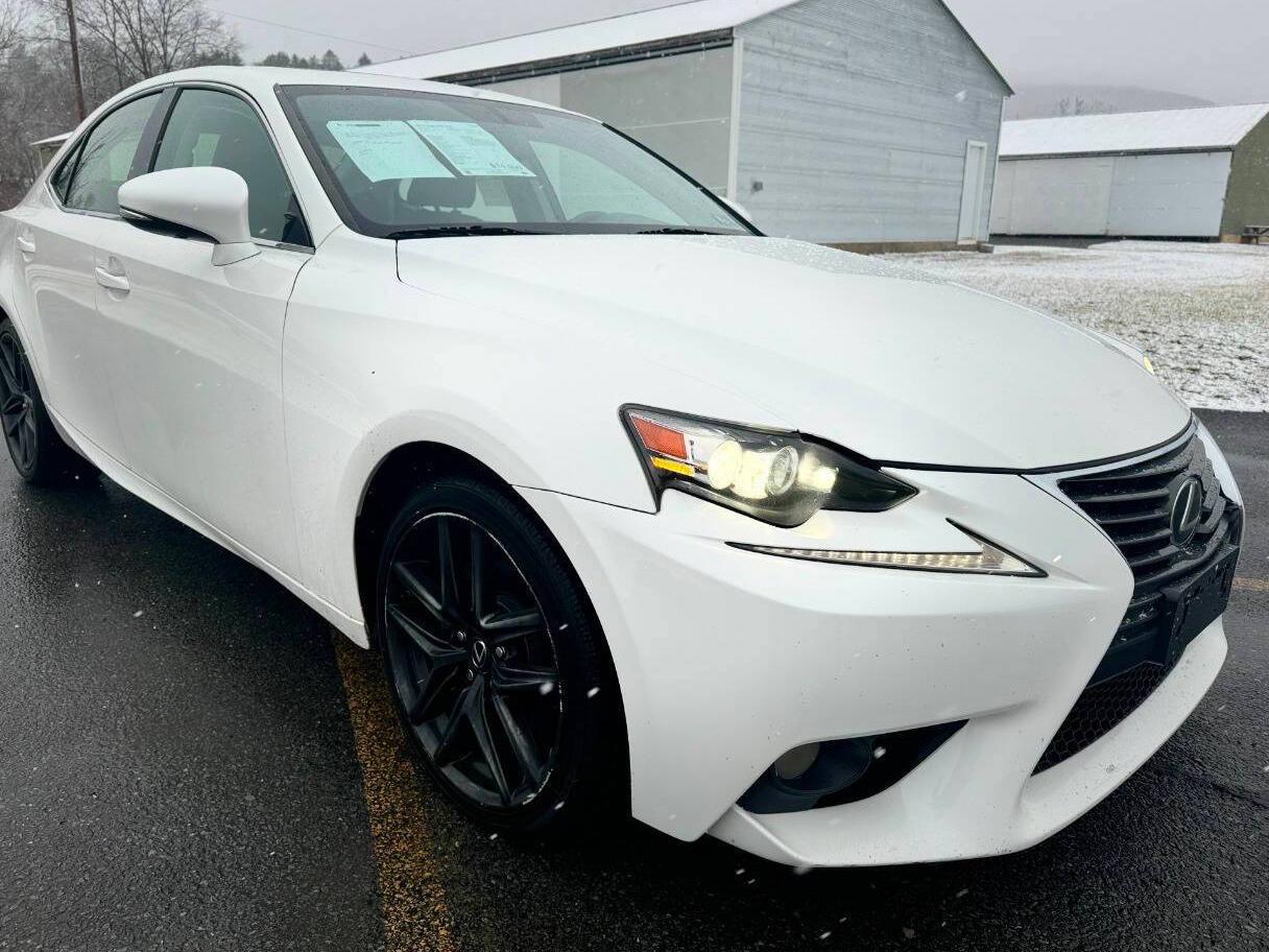 LEXUS IS 2014 JTHCF1D21E5015211 image