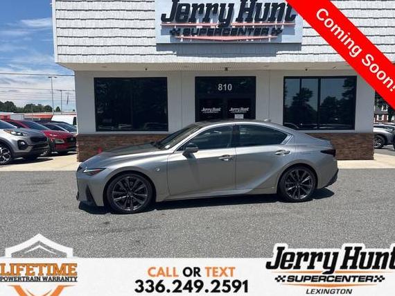 LEXUS IS 2022 JTHGZ1B27N5053523 image