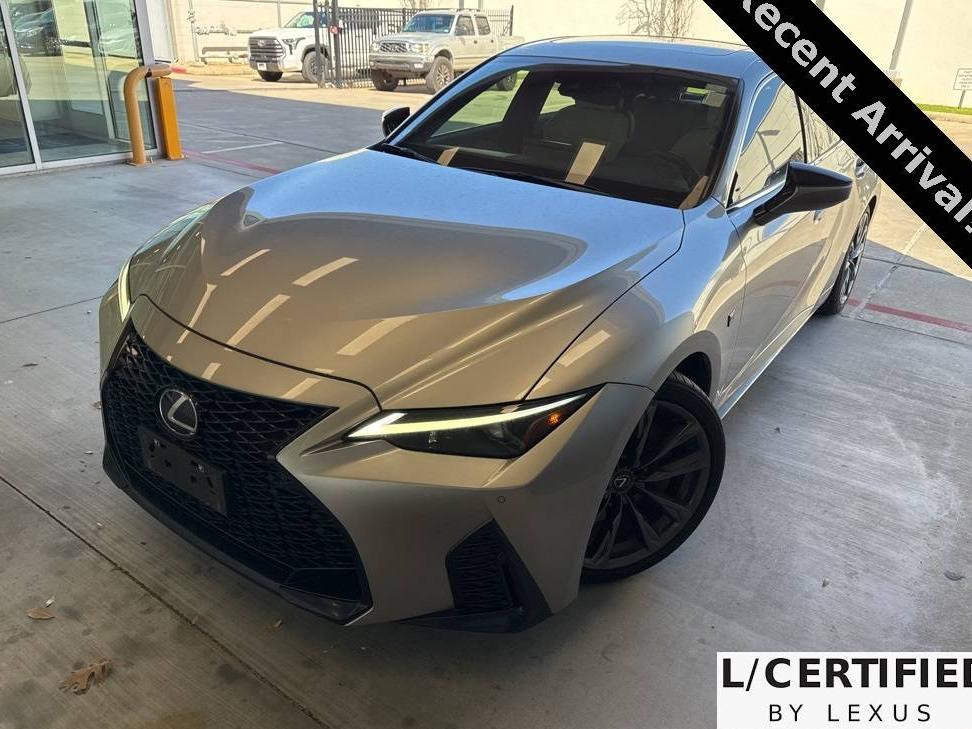 LEXUS IS 2022 JTHGZ1B28N5057032 image