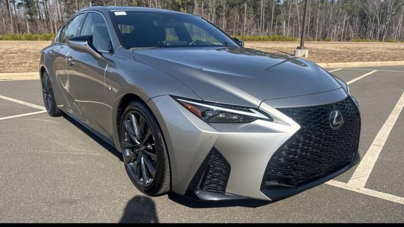 LEXUS IS 2022 JTHGZ1B2XN5056285 image