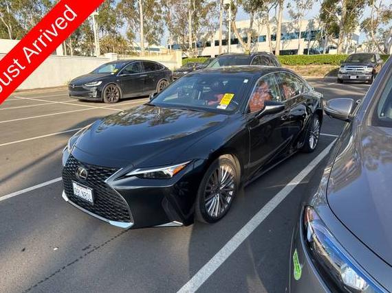 LEXUS IS 2022 JTHDA1D23N5120898 image