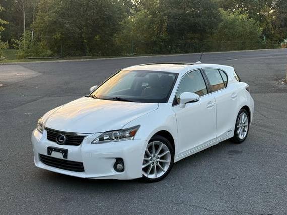 LEXUS CT 2013 JTHKD5BH2D2172309 image LEXUS CT 2013 JTHKD5BH2D2172309 image