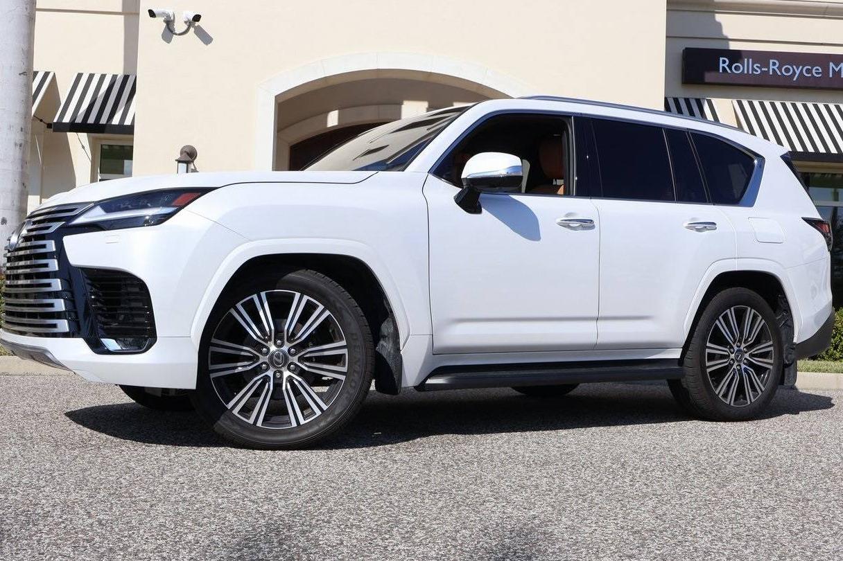 LEXUS LX 2024 JTJGB7CX7R4055901 image