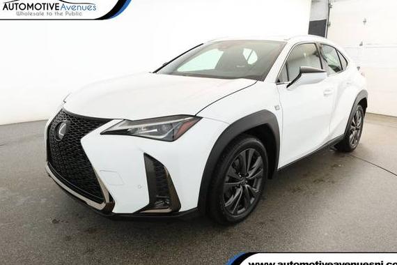LEXUS UX 2019 JTHY3JBH8K2008081 image LEXUS UX 2019 JTHY3JBH8K2008081 image